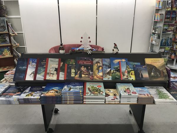 🎄Weihnachtsbücher in unserer Buchhandlung🎄