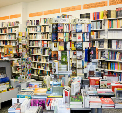 Nove knjige razliÄ�nih Å¾anrov v knjigarni HaÄ�ek!