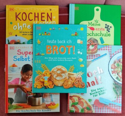 Köchbücher für Kinder im Haček! / Kuharske knjige za otroke v Haček!